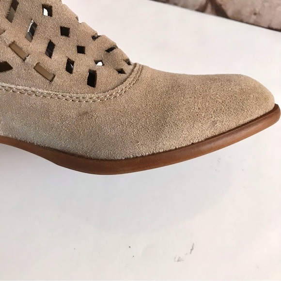 FRANCO SARTO RORY Tan Suede laser cut ankle boots Size 7 booties - Picture 14 of 15